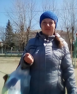Оля